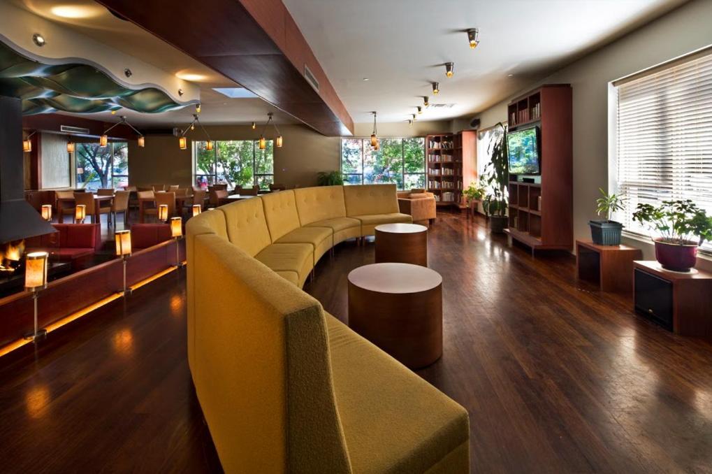 Trylon Appartements Hotel, Montreal